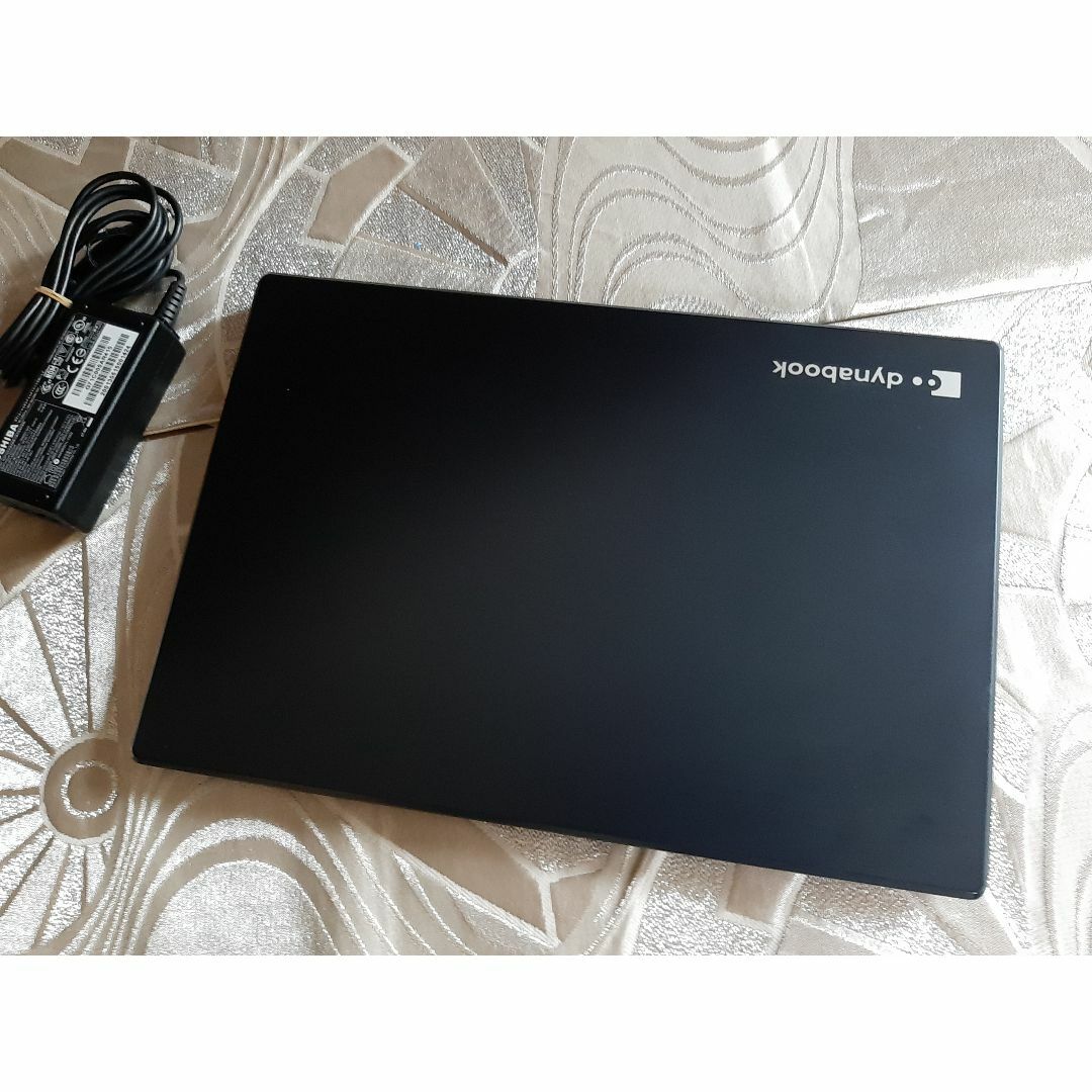 GZ63M 東芝 8世代 i5 8250U 256G/SSD 8G FHD