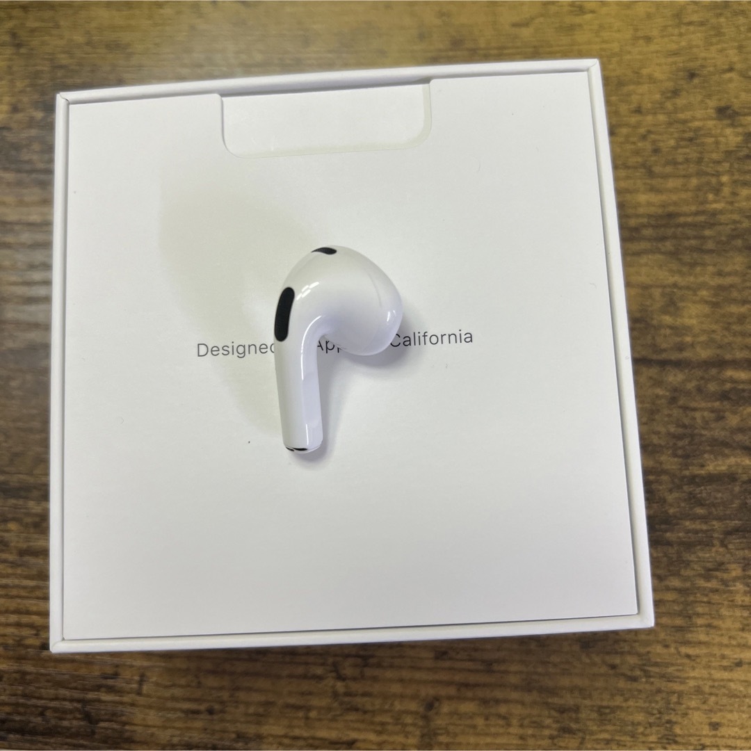 Apple Airpods 第3世代　右側　右耳　右 1