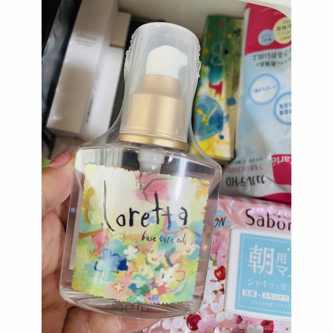 Loretta(ロレッタ)の【新品】 ベースケアオイル  ロレッタ 120ml コスメ/美容のヘアケア/スタイリング(オイル/美容液)の商品写真