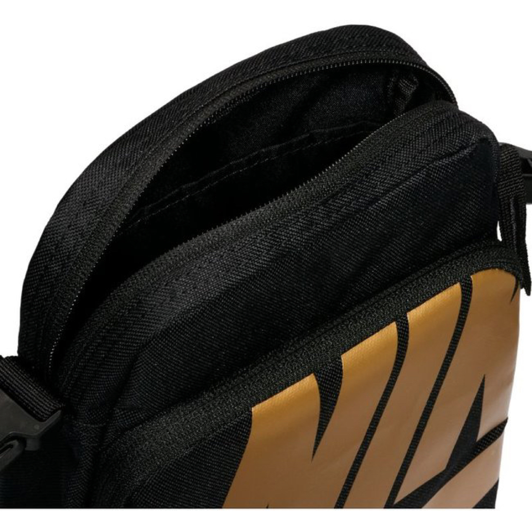 NIKE(ナイキ)のNIKE ヘリテージ グラフィック コア スモール 約4L ミニショルダー メンズのバッグ(ショルダーバッグ)の商品写真