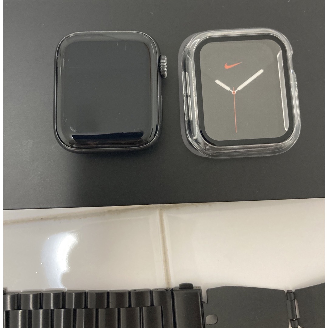 Apple Watch SE  NIKE  40mm 付属品全て有り