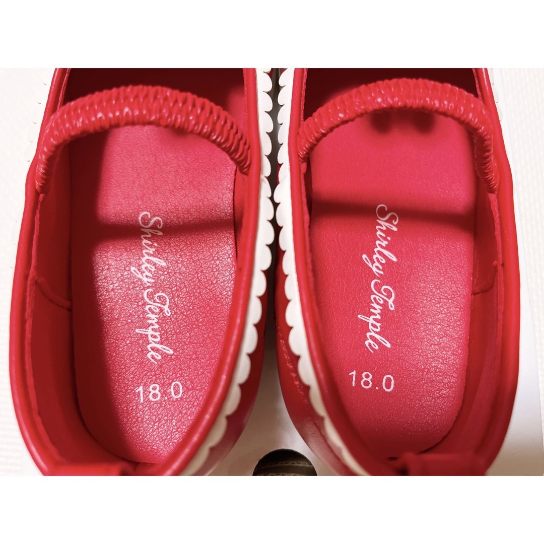 Shirley Temple(シャーリーテンプル)のうさぎモチーフ付きシューズ18㎝ キッズ/ベビー/マタニティのキッズ靴/シューズ(15cm~)(ローファー)の商品写真