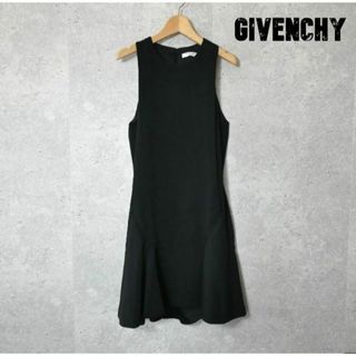 確実正規品　GIVENCHY ワンピース スーツカバー＆ ハンガー付