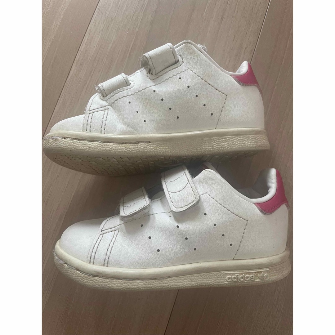 adidas(アディダス)の中古 アディダス adidas スニーカー 13cm 子どもスタンスミス キッズ/ベビー/マタニティのベビー靴/シューズ(~14cm)(スニーカー)の商品写真