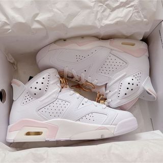 ナイキ(NIKE)のNike WMNS Air Jordan6 Gold Hoops(スニーカー)