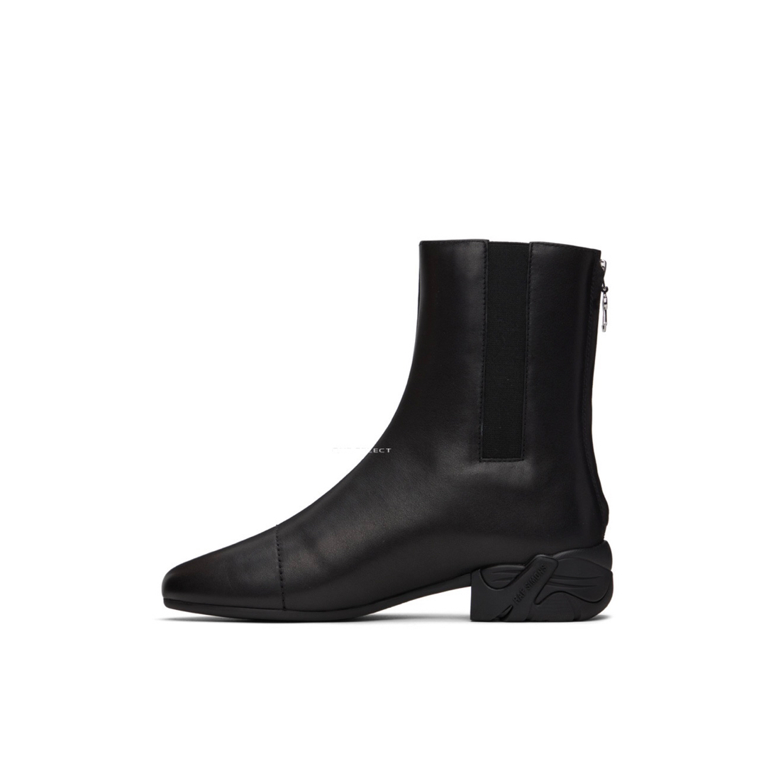 RAF SIMONS(ラフシモンズ)の名作　希少　在庫処分セール！　22AW RAF SIMONS BOOTS  レディースの靴/シューズ(ブーツ)の商品写真