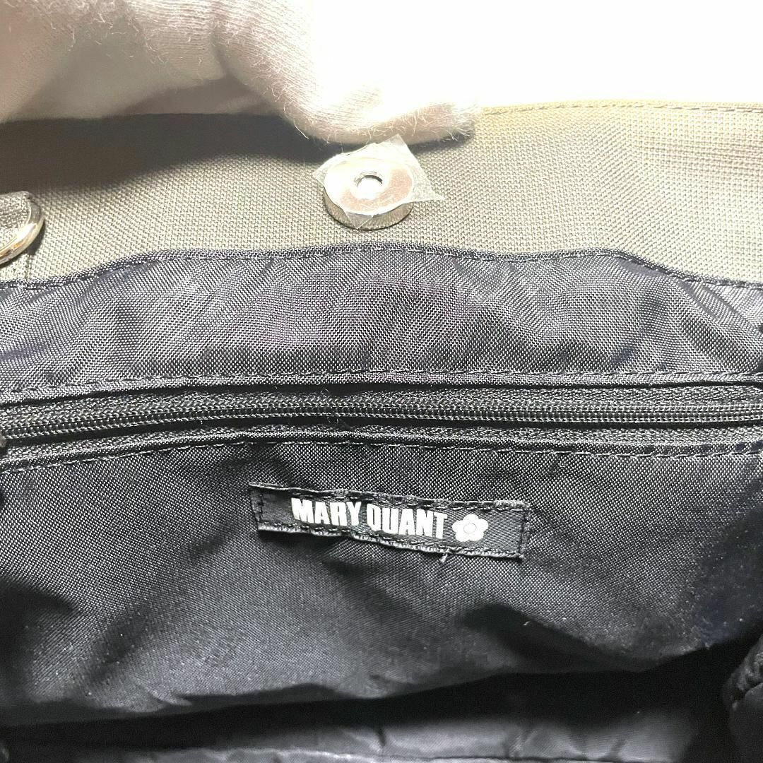 MARY QUANT(マリークワント)のマリークワント ハンドバッグ ポーチ ミニバッグ コンパクト カーキ ナイロン レディースのバッグ(ハンドバッグ)の商品写真