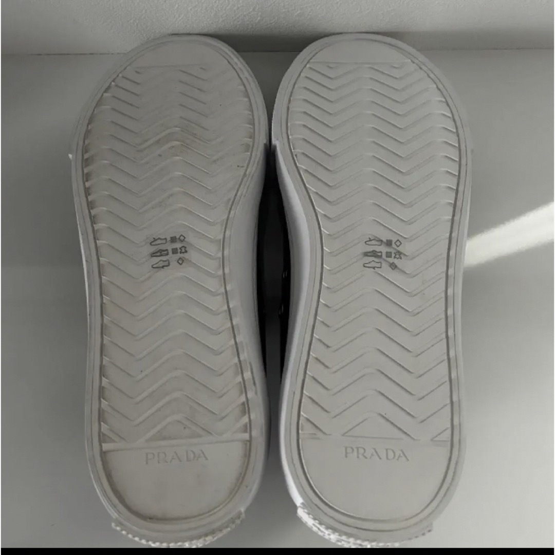 PRADA プラダ キャンバス スニーカー ブラック
