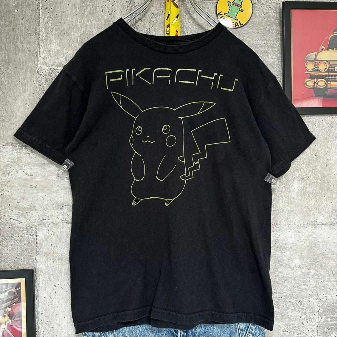 Tシャツ PIKACHU Black M ポケモン　ピカチュウ　シャツ　ブラック