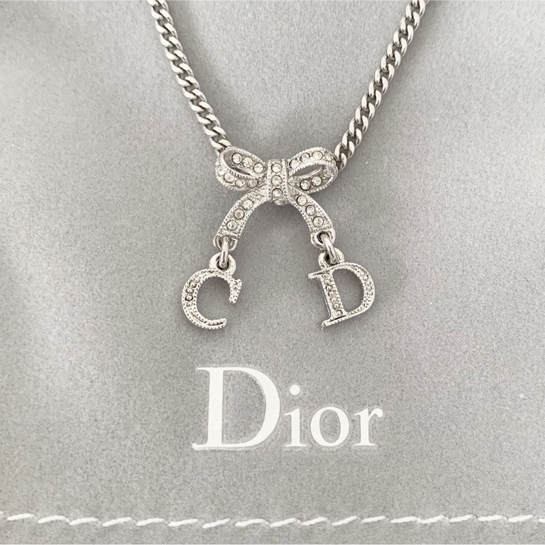 Dior ディオール ネックレス リボンモチーフ CDロゴ シルバー - ネックレス