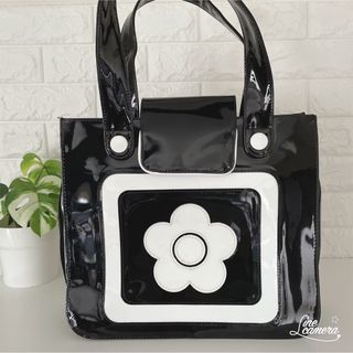 マリークワント(MARY QUANT)のマリークワント　エナメル　トートバック　ショルダーバッグ　ブラック(トートバッグ)