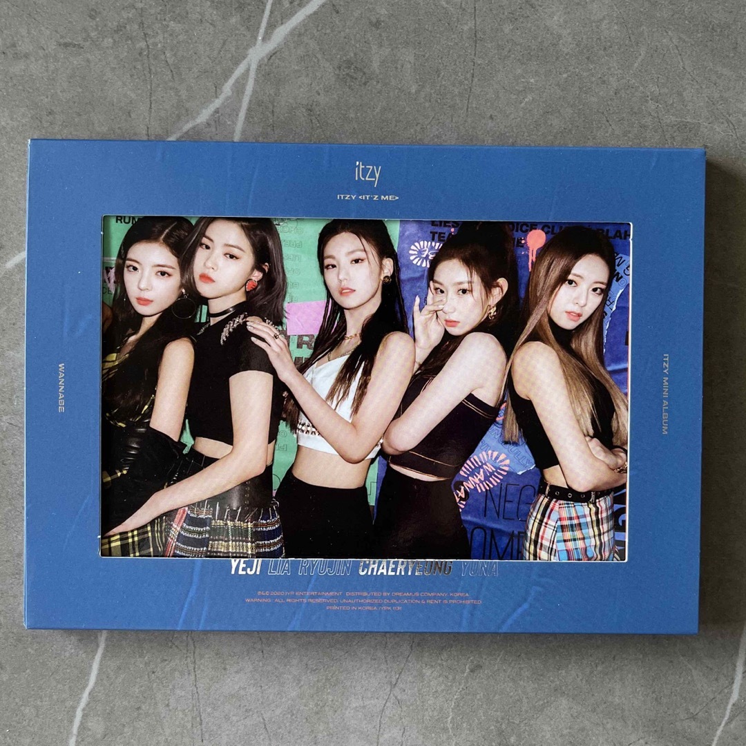 ITZY(イッチ)のITZY 「IT’Z ME」アルバム エンタメ/ホビーのCD(K-POP/アジア)の商品写真