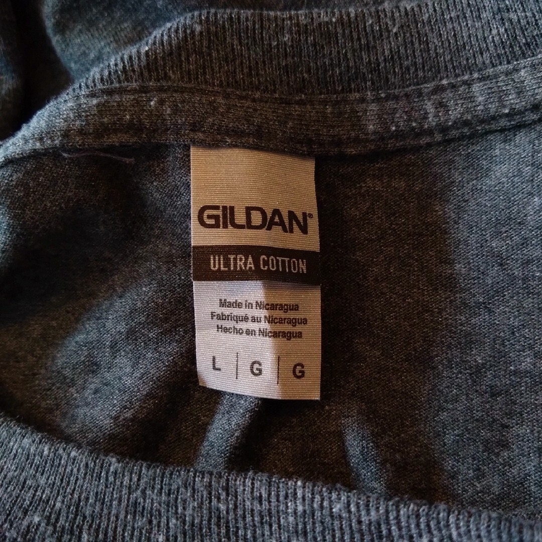 GILDAN(ギルタン)のGILDAN　ギルダン　ビル　Tシャツ グレー メンズのトップス(Tシャツ/カットソー(半袖/袖なし))の商品写真