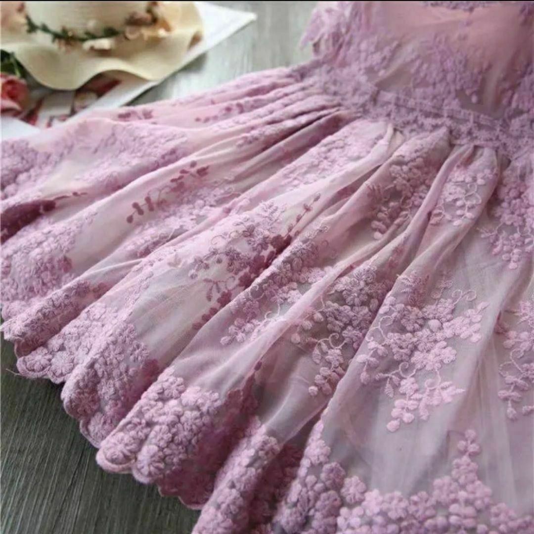 パープル140紫 ピンク刺繍 レース ドレス ワンピース 結婚式　パーティー キッズ/ベビー/マタニティのキッズ服女の子用(90cm~)(ワンピース)の商品写真