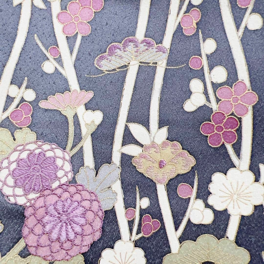 刺繍　金彩　梅松菊の訪問着　着物