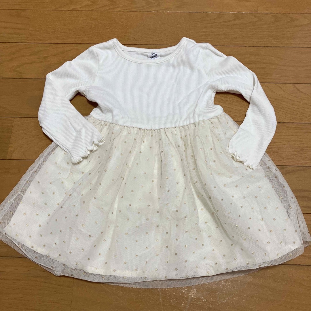 babyGAP(ベビーギャップ)の未着用✨ベビーギャップ 西松屋　ベビー　トップス  80 キッズ/ベビー/マタニティのキッズ服女の子用(90cm~)(Tシャツ/カットソー)の商品写真