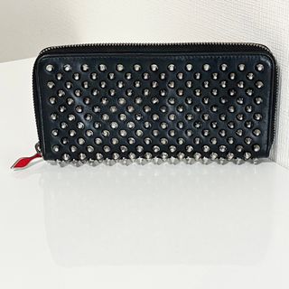 クリスチャンルブタン(Christian Louboutin)のクリスチャン ルブタン 長財布 ラウンドファスナー シルバー スタッズ(財布)