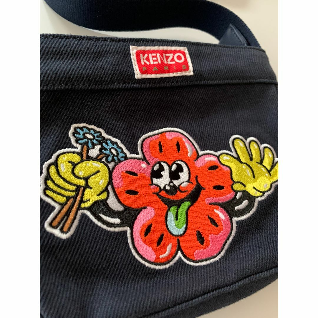KENZO - Kenzo Boke Boyコレクション ネイビー スモール バッグ KENZO - Kenzo Boke Boyコレクション ネイビー スモール バッグ