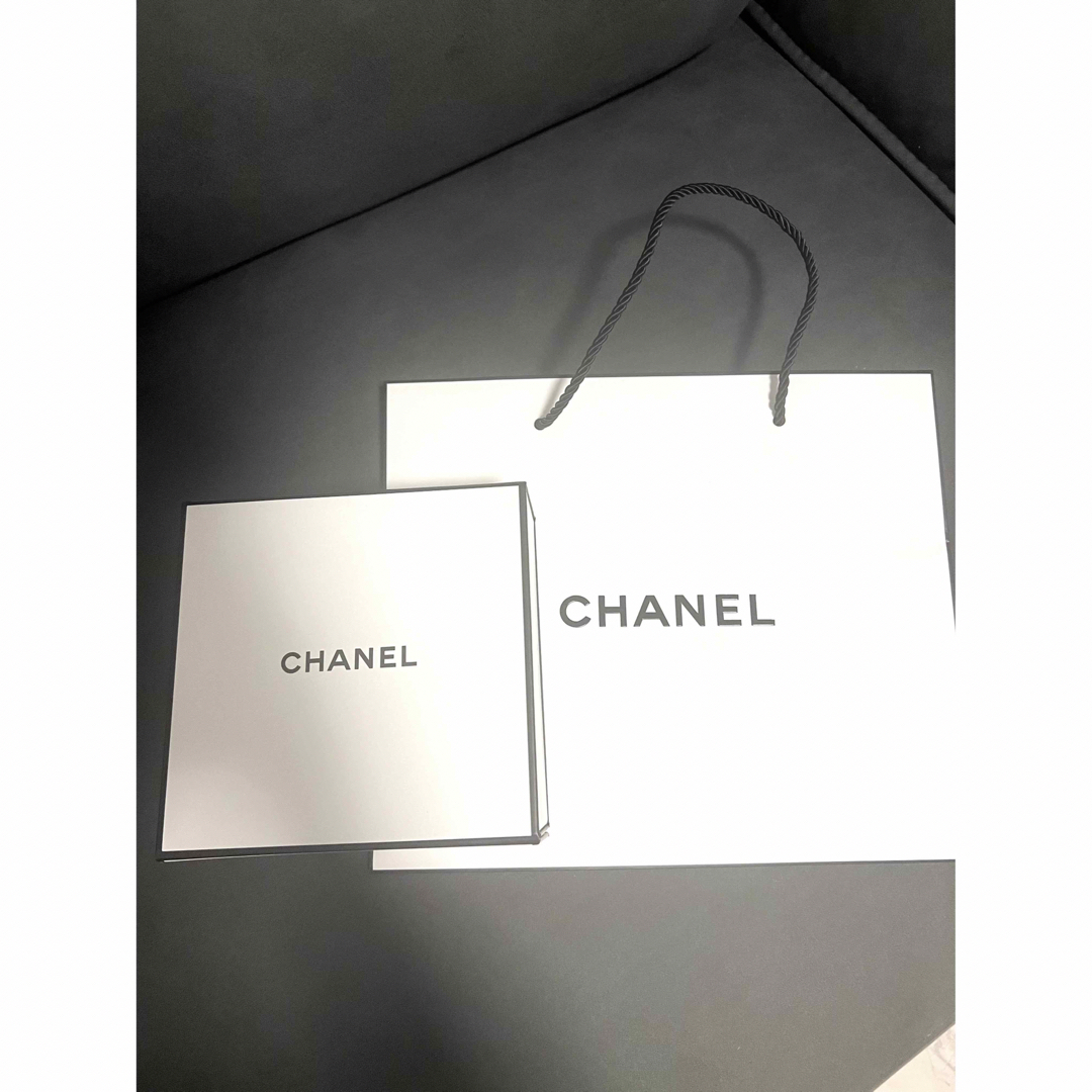 CHANEL(シャネル)の【新品・未使用】シャネル　ユイル ア オングル　ネイルオイル コスメ/美容のネイル(ネイル用品)の商品写真