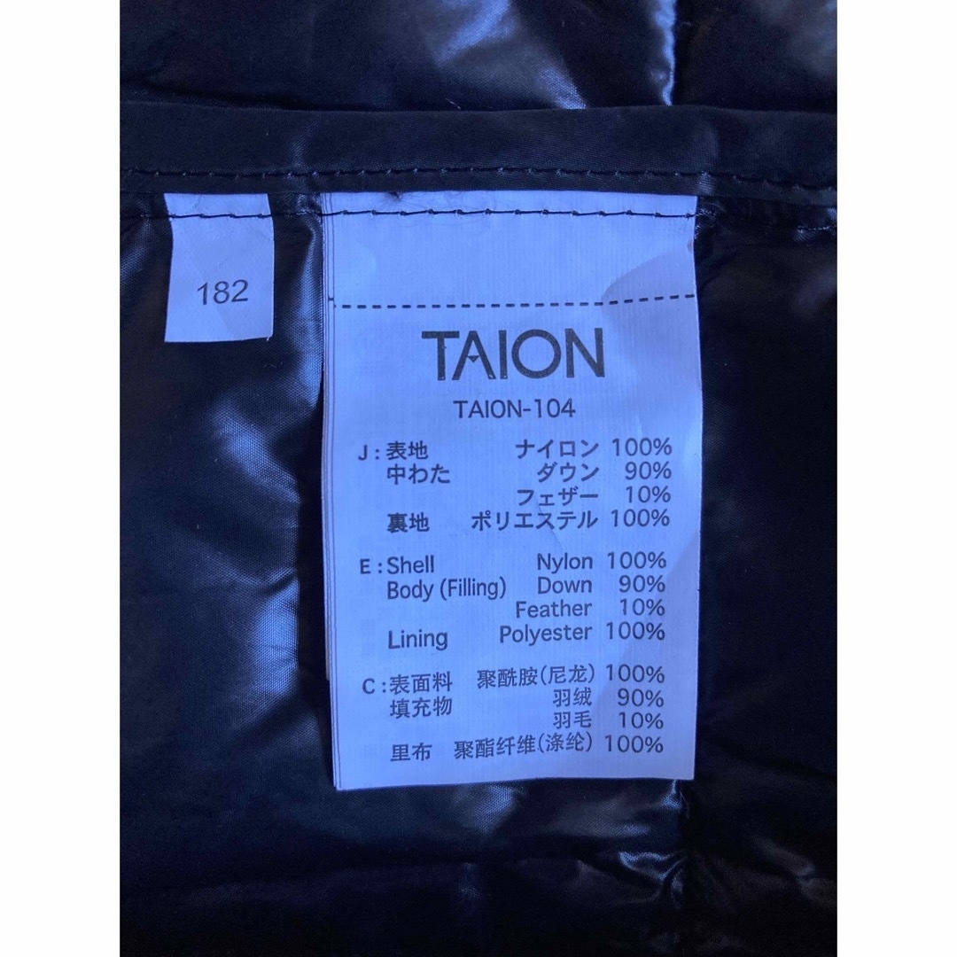 TAION(タイオン)の新品 タイオン クルーネックボタン インナーダウンジャケットブラックM メンズのジャケット/アウター(ダウンジャケット)の商品写真