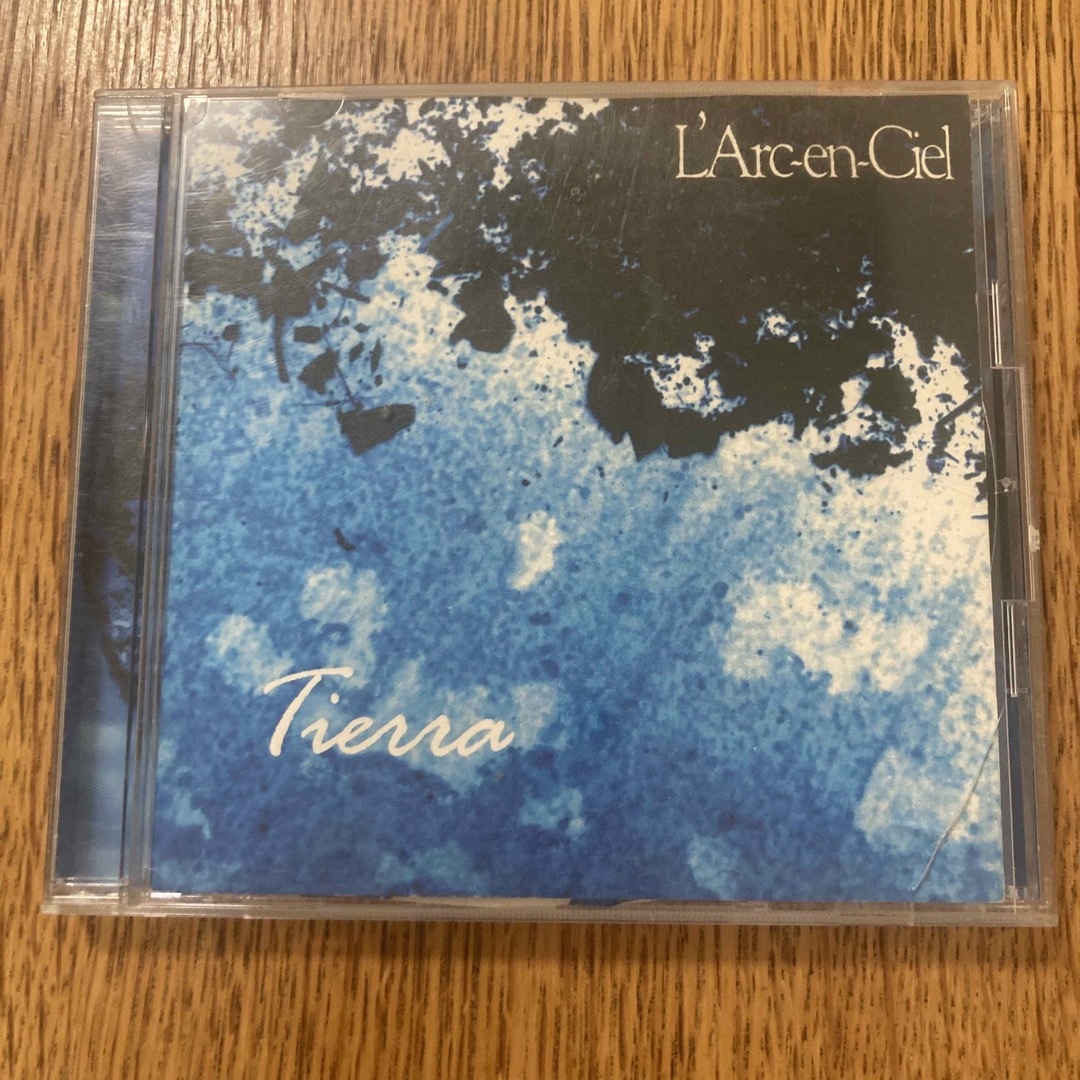 【送料込・匿名】Tierra L'Arc〜en〜Ciel ラルク　アルバム エンタメ/ホビーのCD(ポップス/ロック(邦楽))の商品写真