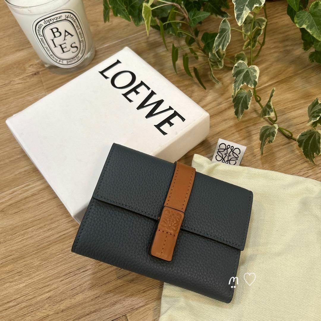 美品✨】ロエベ バーティカル 3つ折り財布 コンパクトウォレット LOEWE