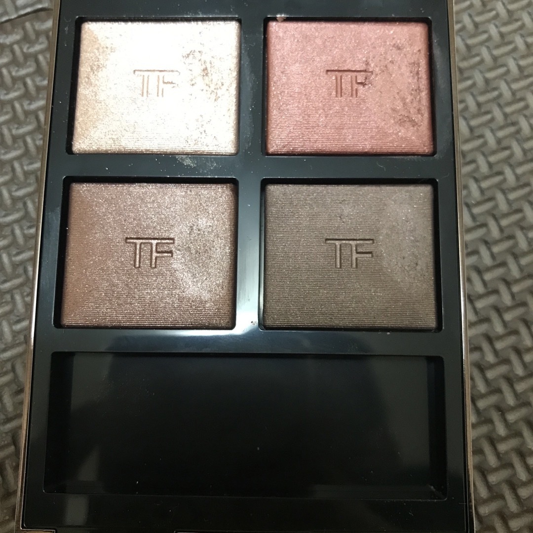 Tom Ford ボディヒート