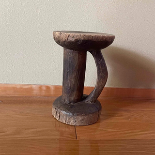 イデー(IDEE)のトンガスツール　トンガ族　アフリカ　民藝　椅子(彫刻/オブジェ)
