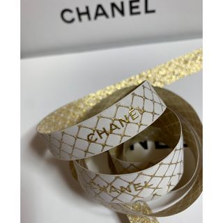 シャネル(CHANEL)のCHANEL ラッピング リボン ホワイト×ゴールド 1m(ラッピング/包装)