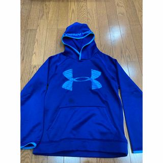 アンダーアーマー(UNDER ARMOUR)の【裏起毛】YML アンダーアーマー　パーカー　トレーナー　青(ジャケット/上着)