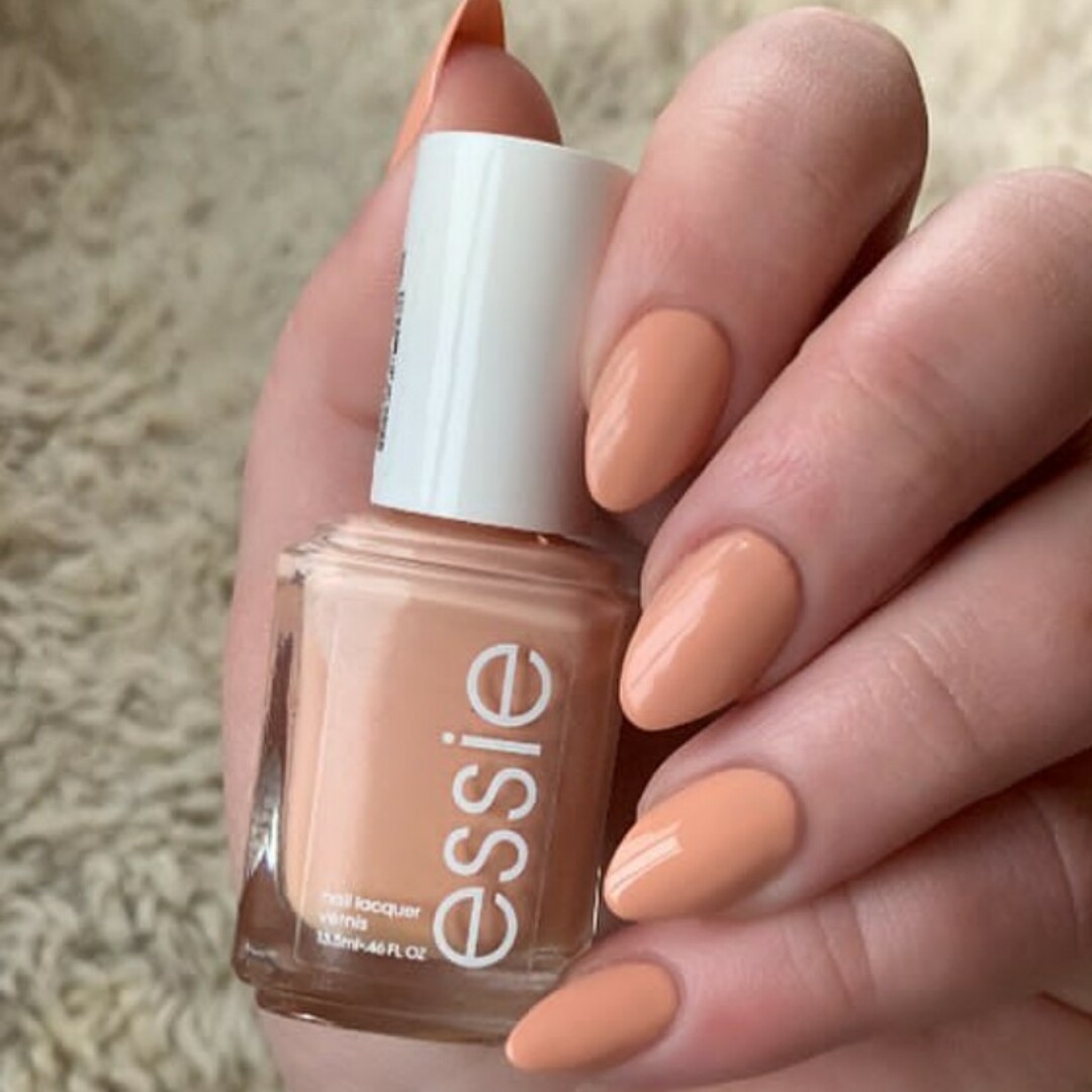 Essie(エッシー)の【春ネイル】essie  666  High Class Affair コスメ/美容のネイル(マニキュア)の商品写真