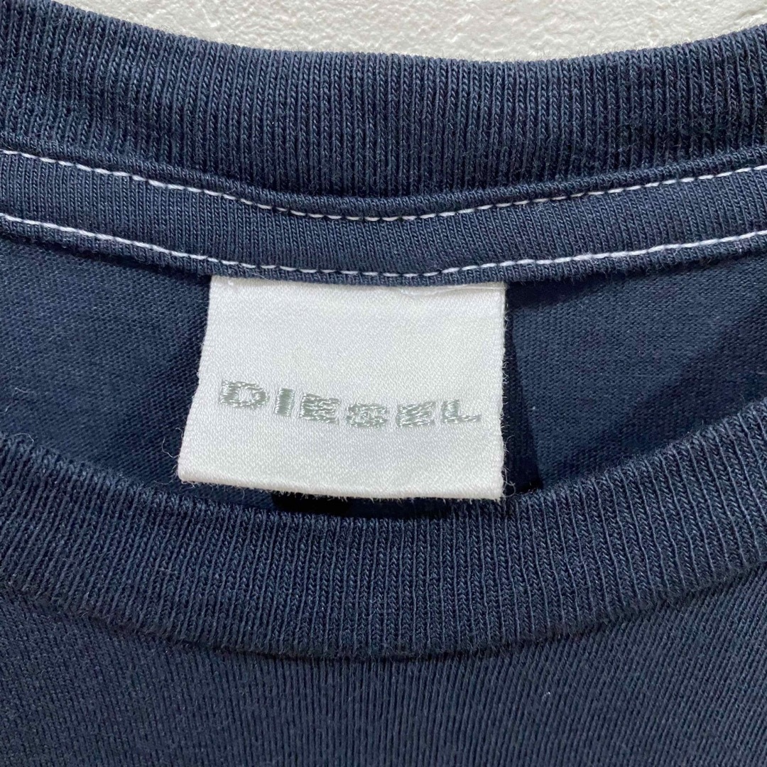 DIESEL(ディーゼル)のDIESEL ディーゼル　長袖Ｔシャツ　カットソー　ロンＴ　ネイビー　Ｓ〜Ｍ相当 メンズのトップス(Tシャツ/カットソー(七分/長袖))の商品写真