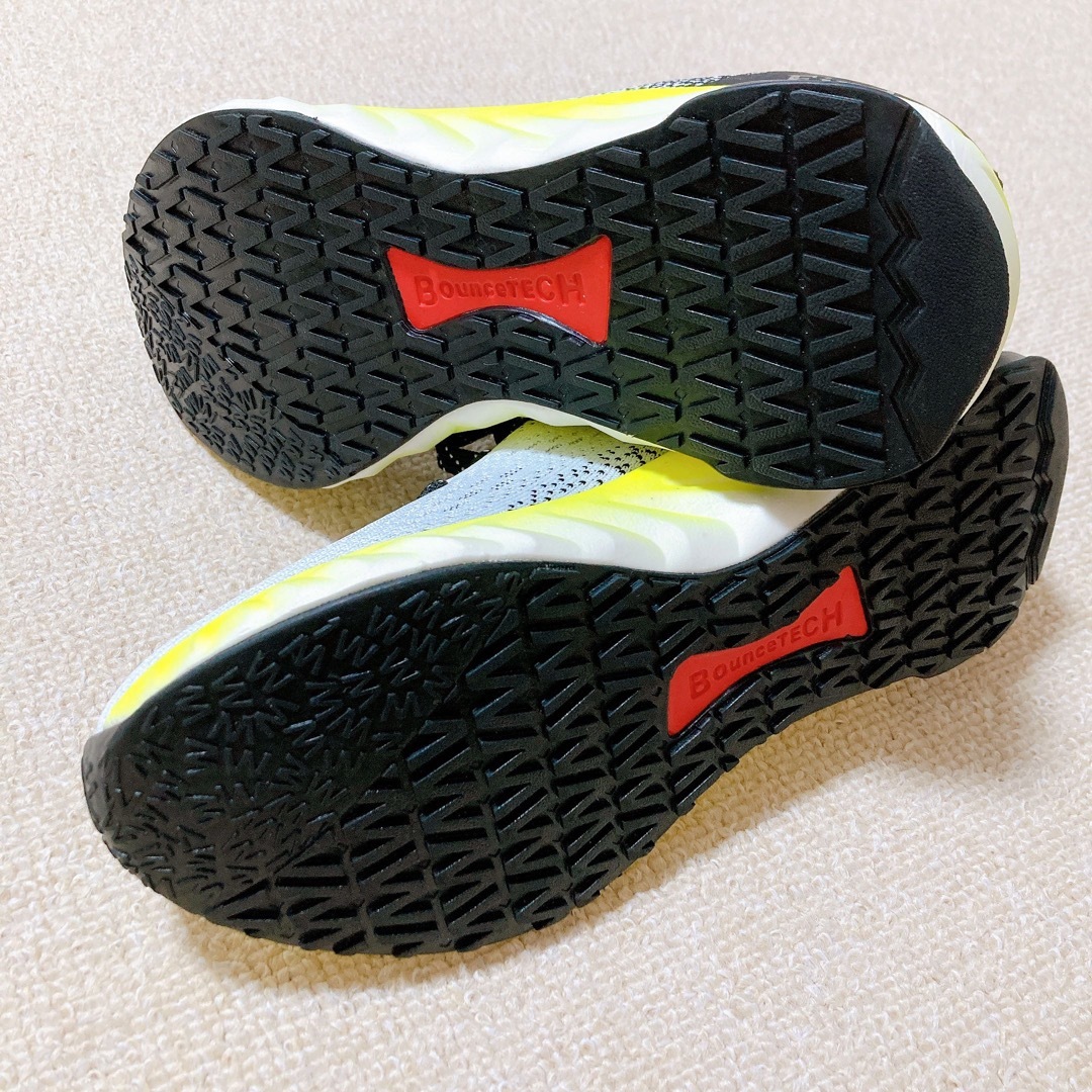 ランニングシューズ 分子レベル高反発ソール/ 軽量厚底スポーツ 26.5cm メンズの靴/シューズ(スニーカー)の商品写真