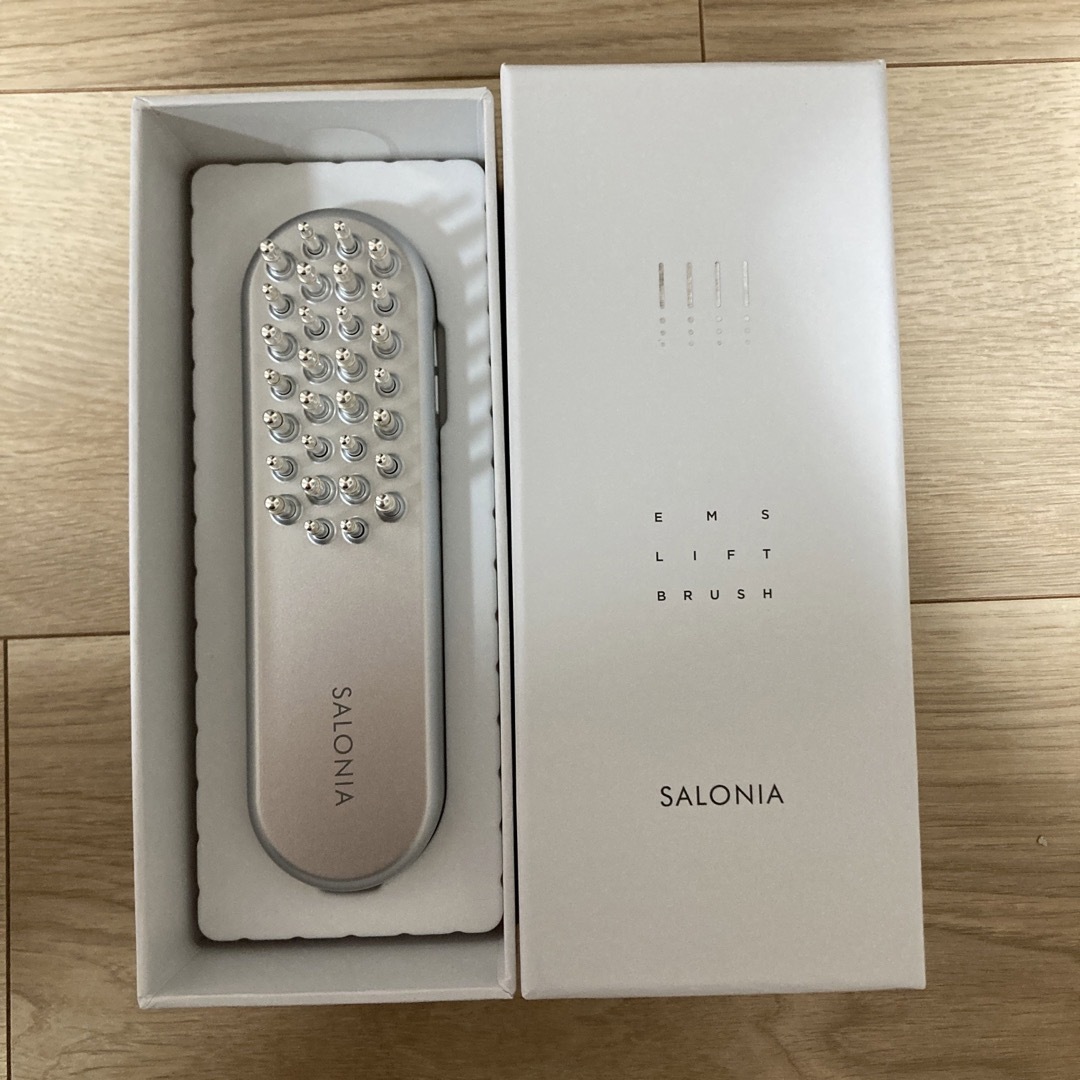 【値下げ】定価27500円 SALONIA EMS LIFT BRUSH