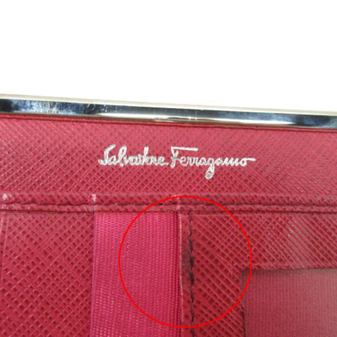 Salvatore Ferragamo(サルヴァトーレフェラガモ)のサルヴァトーレフェラガモ ガンチーニ  二つ折り 長財布 ウォレット ピンク レディースのファッション小物(財布)の商品写真