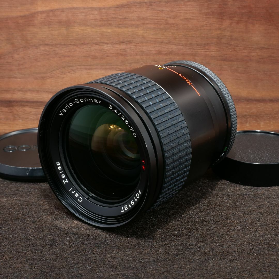 Carl Zeiss Vario-Sonnar F3.4 35-70mm T*