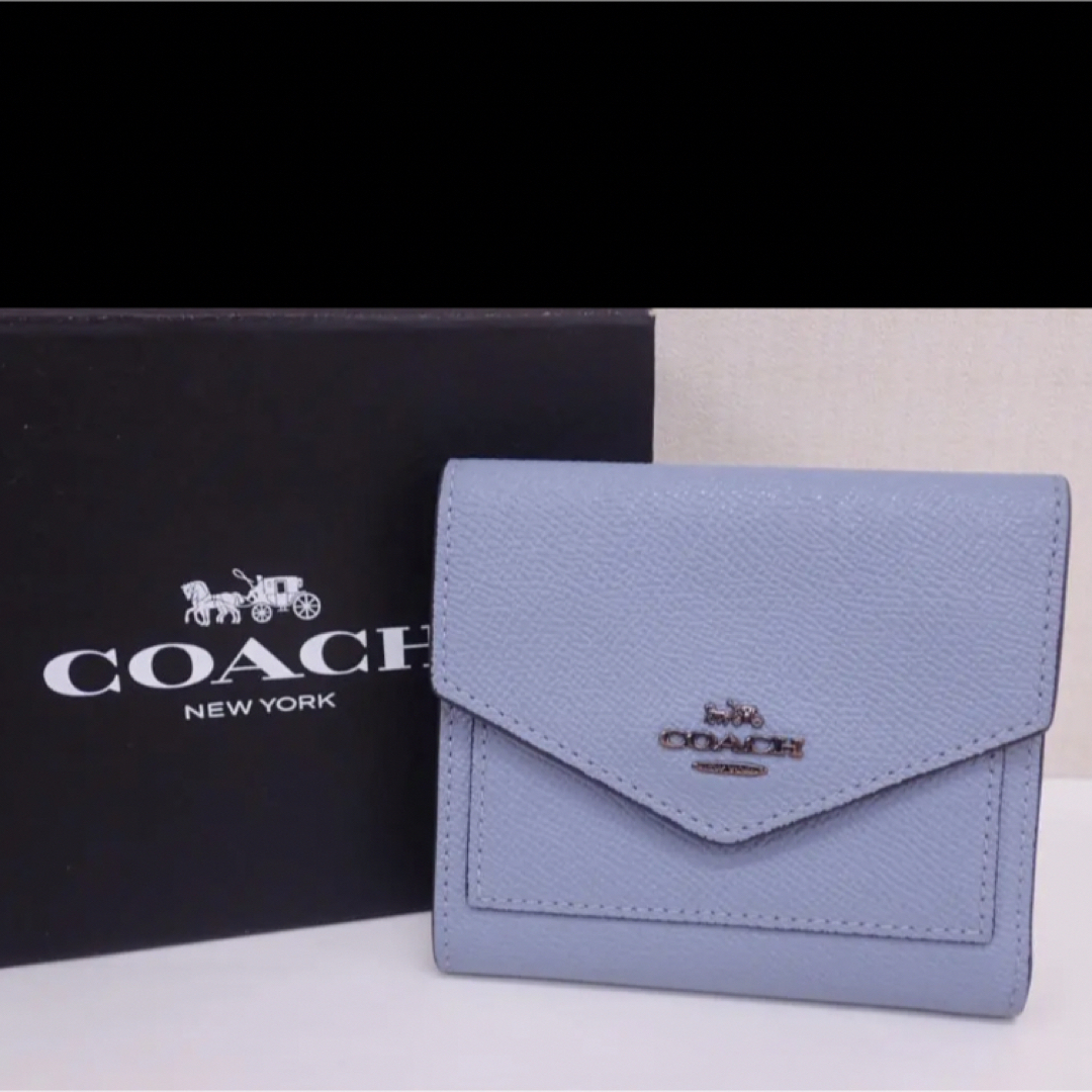 美品 コーチ くすみブルー 折財布 コンパクトウォレット COACH | フリマアプリ ラクマ