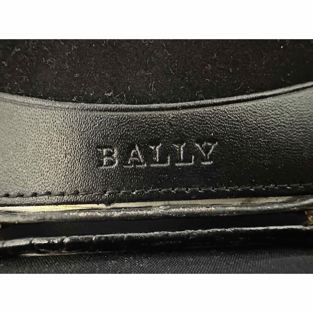 Bally(バリー)の【箱付き】BALLYアタッシュケース型クロコダイル型押しレザーカードケースバッグ メンズのファッション小物(名刺入れ/定期入れ)の商品写真