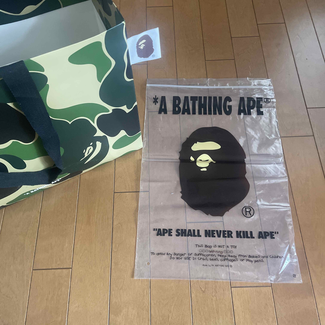 A BATHING APE(アベイシングエイプ)のAPEパーカー メンズのトップス(パーカー)の商品写真