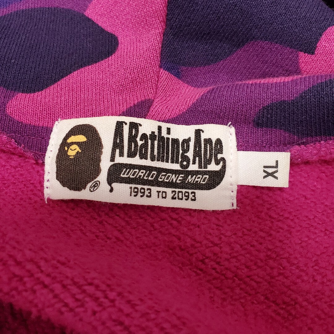 A BATHING APE(アベイシングエイプ)のbape ape エイプ　確実正規品シャーク　パーカー　パープル迷彩　フルジップ メンズのトップス(パーカー)の商品写真