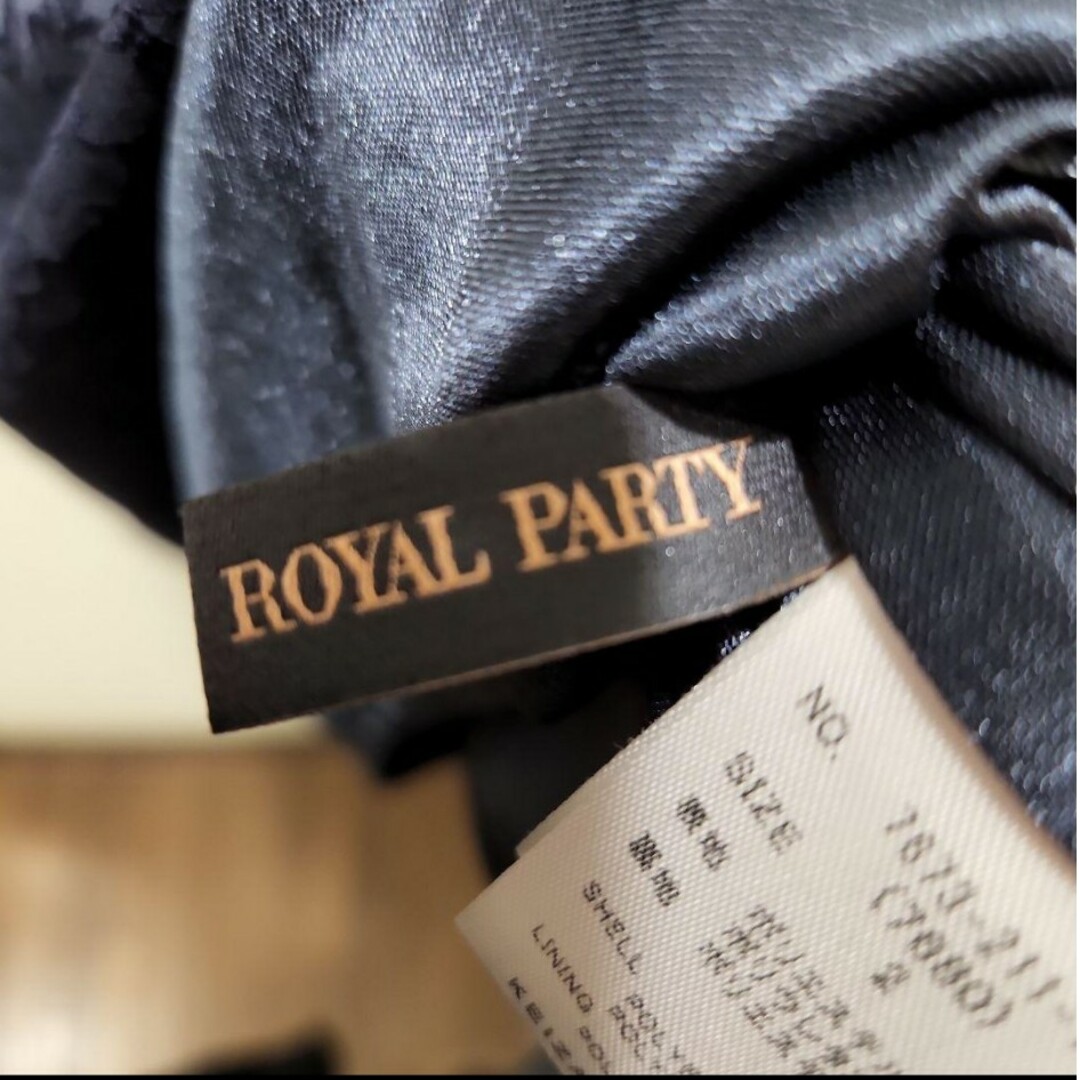 ROYAL PARTY(ロイヤルパーティー)のロイヤルパーティー　ドレス　ワンピース　総レース　結婚式　お呼ばれ服 レディースのフォーマル/ドレス(ミディアムドレス)の商品写真