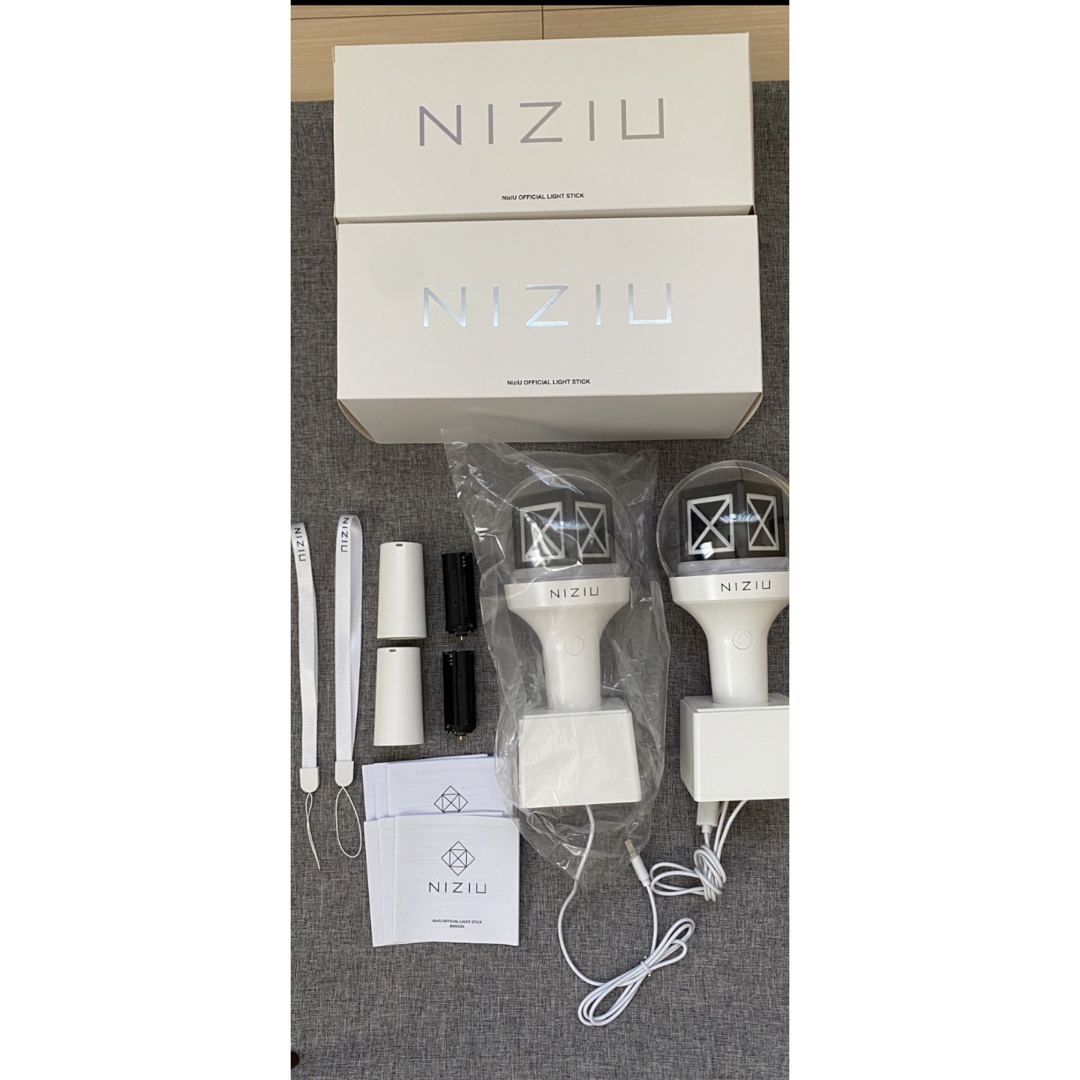 NiziU ペンライト　2本セット