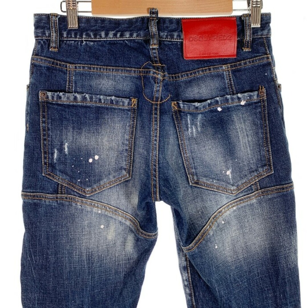 DSQUARED2 ディースクエアード Kenny cropped jean.