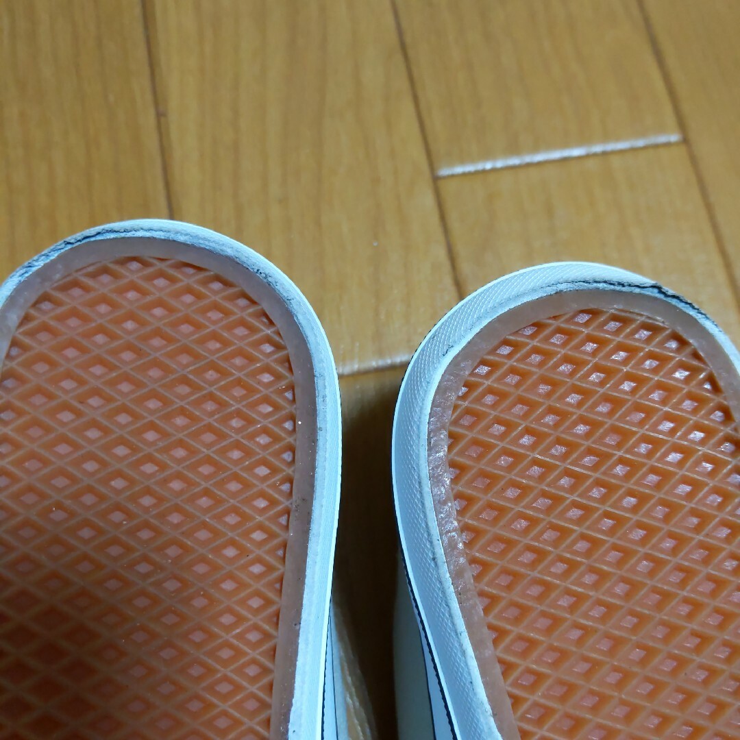 しまむら(シマムラ)のしまむら　スニーカー　Ｌサイズ　キャンバス レディースの靴/シューズ(スニーカー)の商品写真