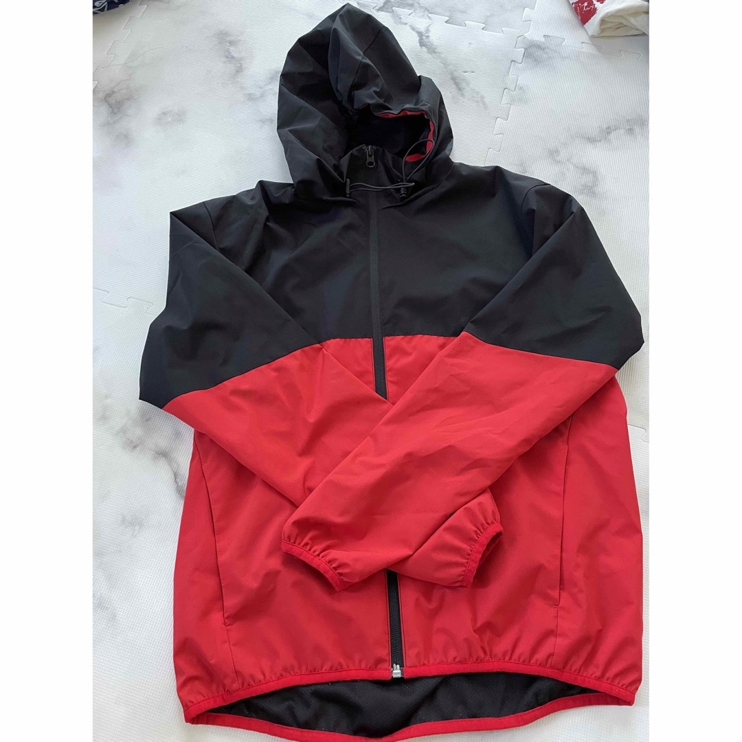 GU(ジーユー)のシャカシャカパーカー / GU メンズのジャケット/アウター(マウンテンパーカー)の商品写真