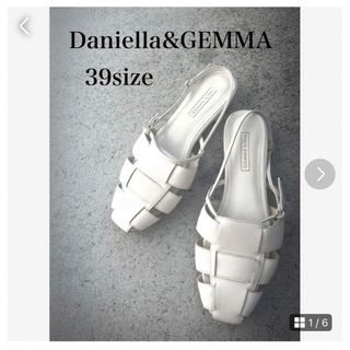 Daniella&GEMMA - Daniella&GEMMA 完売品　定価22000円　本革　グルカサンダル