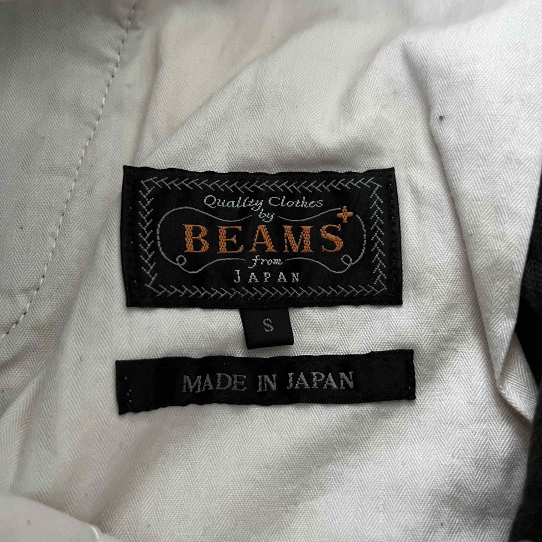 BEAMS PLUS(ビームスプラス)のBEAMS PLUS 2プリーツ コーデュロイパンツ S ダークブラウン 日本製 メンズのパンツ(スラックス)の商品写真