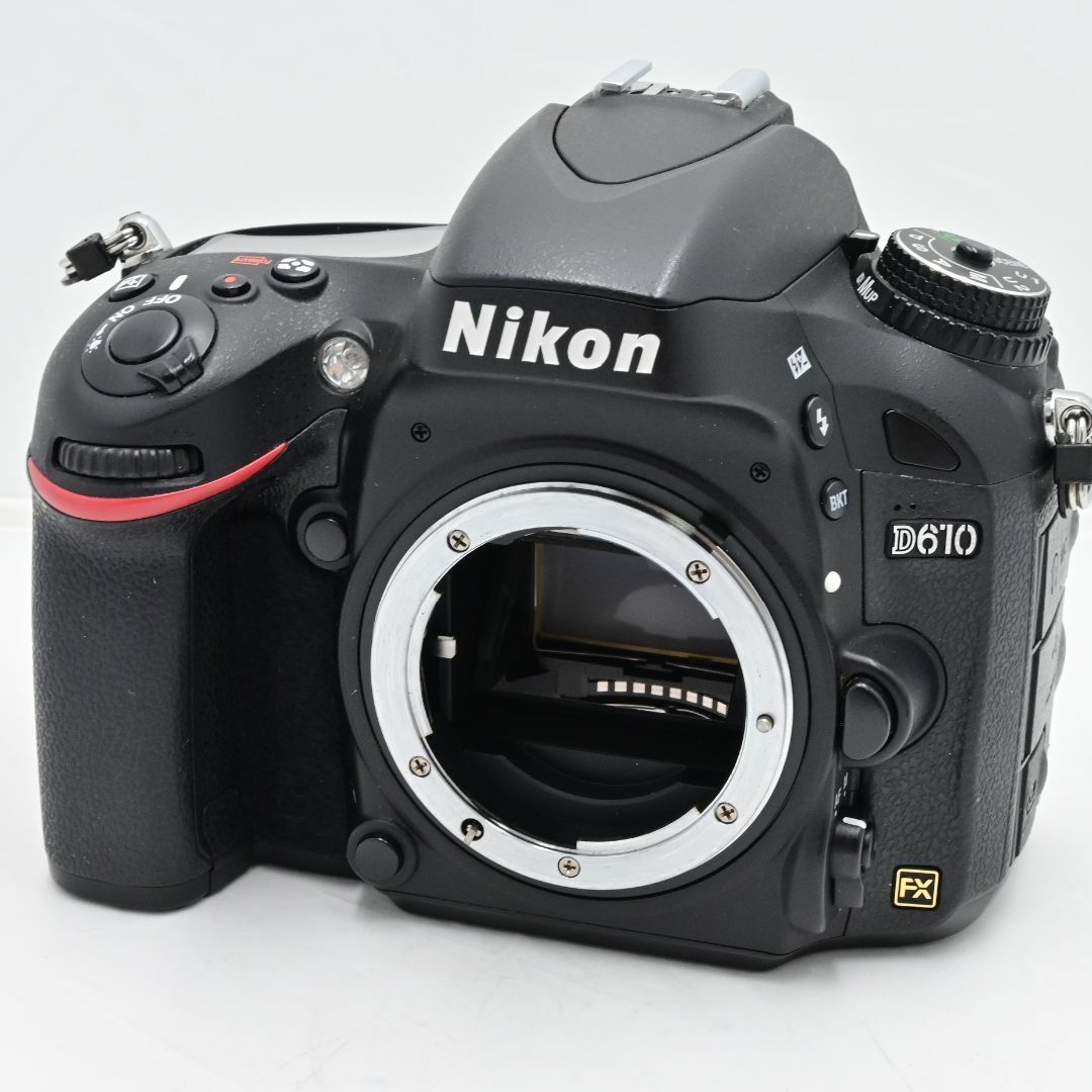 ニコン Nikon デジタル一眼レフカメラ D610の通販 by グッチーカメラ｜ラクマ