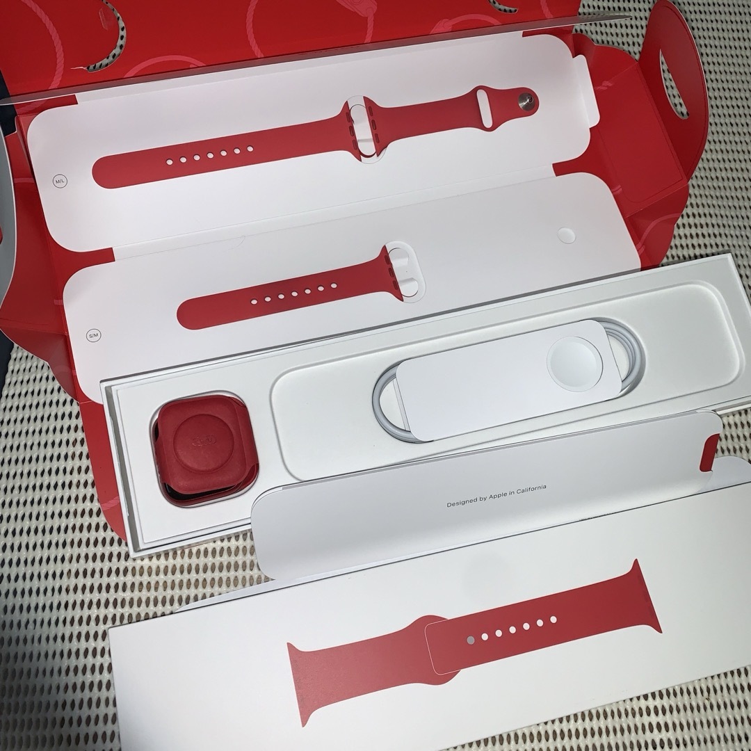 Apple Watch   Apple Watch Series 8 GPSモデル mm REDの通販 by