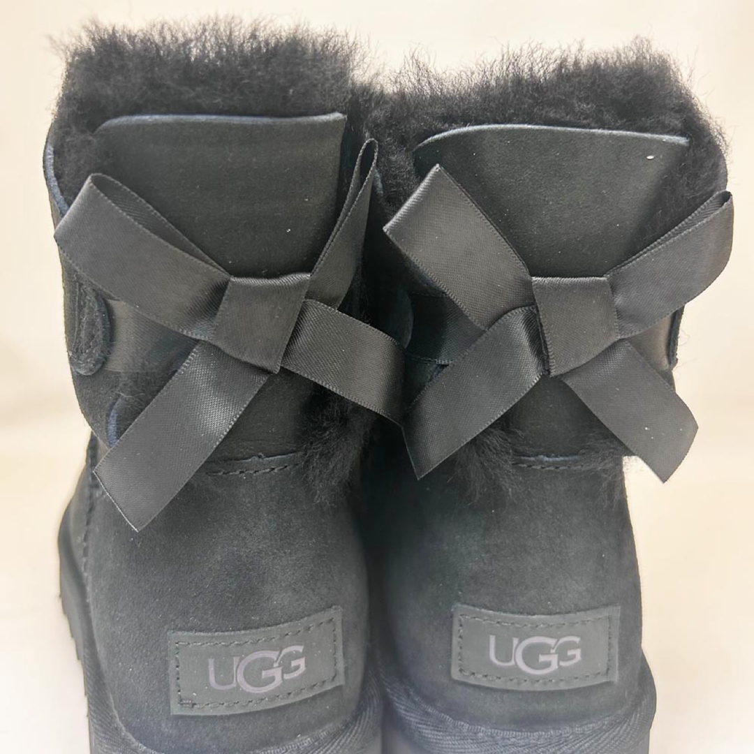 新品 UGG ブーツ MINI BAILEY BOW Ⅱ ブラック 22.0cm 4